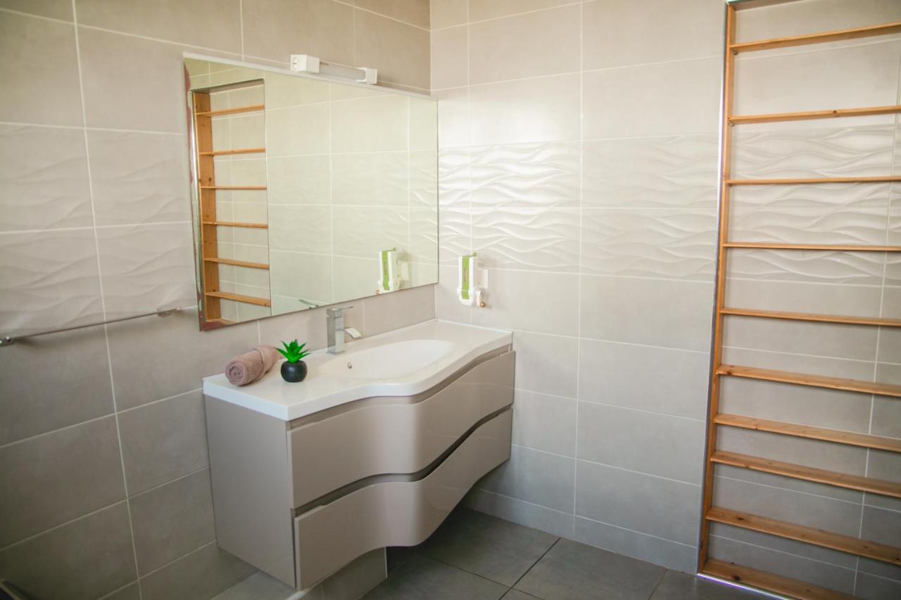 Villa Le Colonial Zen - T4 A 5 Mn Aeroport Sainte-Marie Ngoại thất bức ảnh